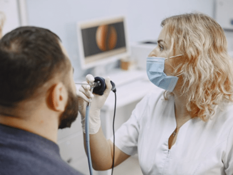 Dr. Robledo Alievi Cirurgião; cirurgião de cabeça e pescoço RS; ablação percutânea de nódulo de tireoide; cirurgia para câncer de tireoide; tratamento câncer de pele no rosto; cirurgia de nódulo na tireoide; Clínica Vitaro Ijuí RS; reconstrução facial pós câncer de pele; especialista em câncer de laringe; cirurgia de glândulas salivares; tratamento minimamente invasivo tireoide; segunda opinião para cirurgia de cabeça e pescoço; oncologia cirúrgica Ijuí; malformação congênita no pescoço tratamento; telemedicina cirurgião de cabeça e pescoço;lesões na laringe;rouquidão persistente;reconstrução facial;carcinoma basocelular;manchas e sinais no rosto;ablação percutânea;nódulo na tireoide;caroço no pescoço